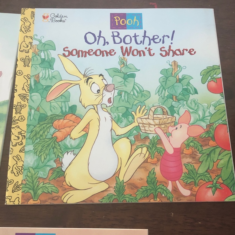 🏋️♂️ Winnie the Pooh Oh, Bother! Book Collection - Picture 6 of 11